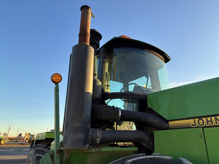 1994-john-deere-8870-image-16