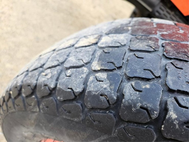 kubota-l4760-image-39