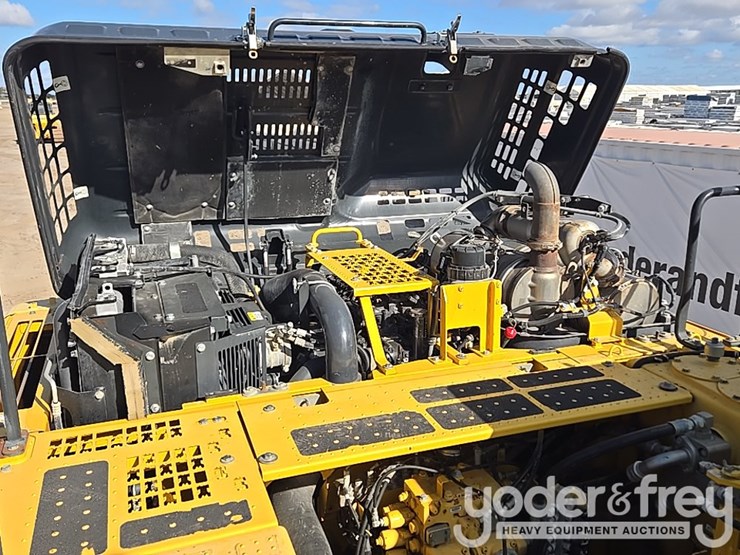 2018-komatsu-pc360-lc-11-image-56