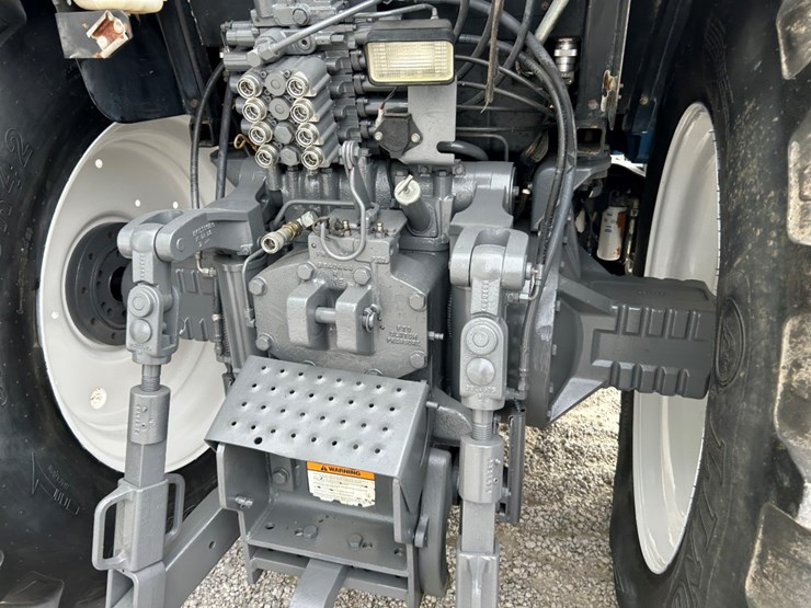 1994-new-holland-8770-image-55