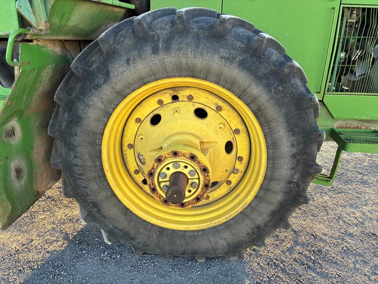 1994-john-deere-8870-image-36