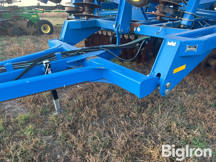 2012-landoll-7458-44-vt-plus-vertical-tillage-image-12