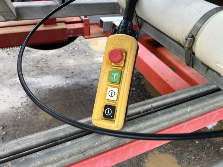 15'-scaffolding-trailer-image-13