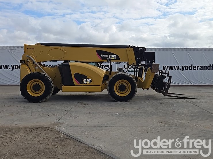 2019-caterpillar-tl1255d-image-6