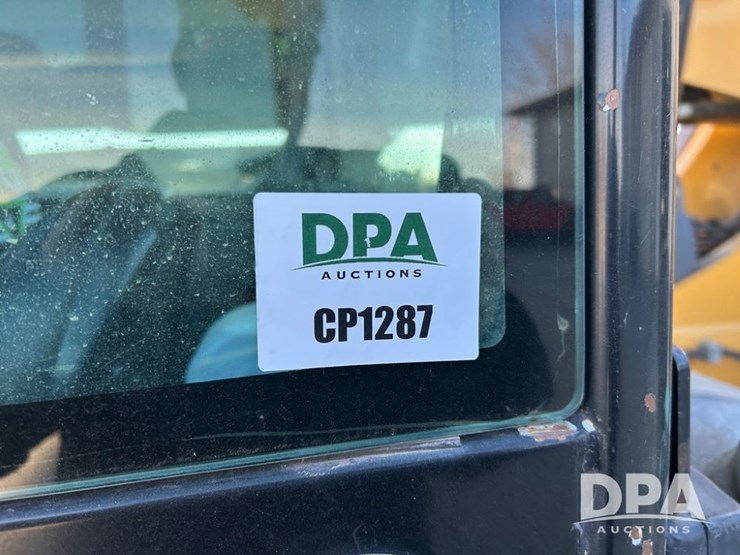 2012-caterpillar-tl1255c-image-46