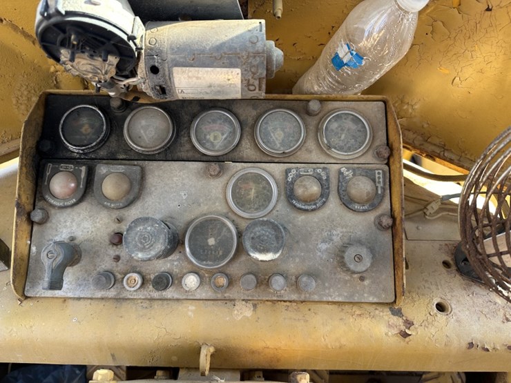 caterpillar-824b-image-38