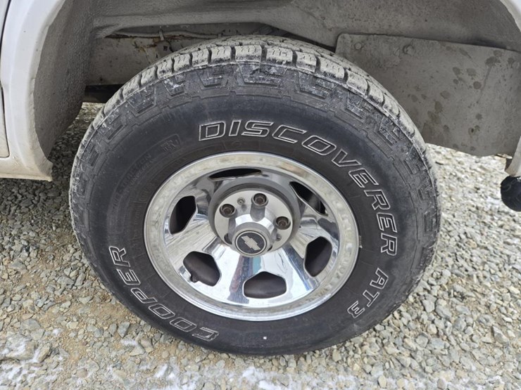 1995-chevrolet-g20-image-40