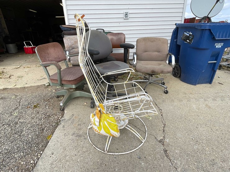 #3114-•-(6)-office-chairs-image-3