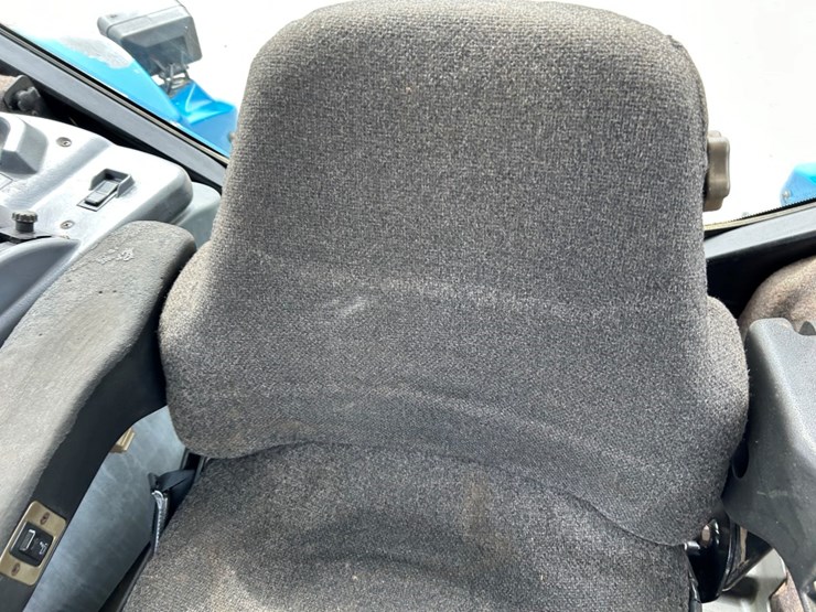 1994-new-holland-8770-image-27