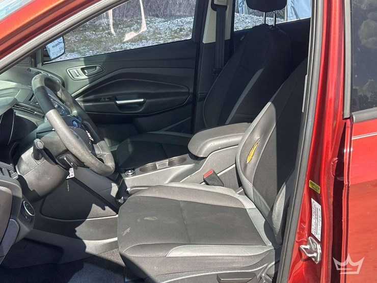 2016-ford-escape-image-18