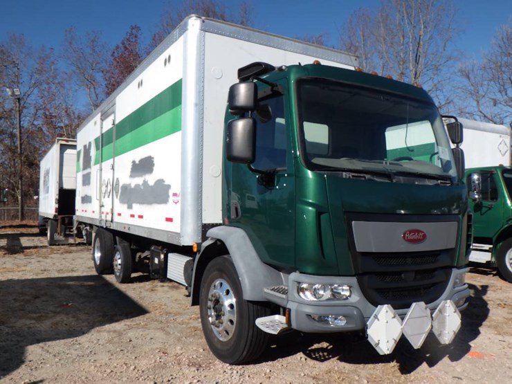 2018-peterbilt-220-image-3