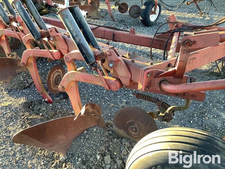 case-ih-800-image-17