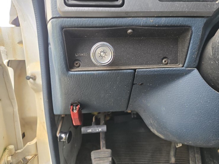 1995-chevrolet-g20-image-33