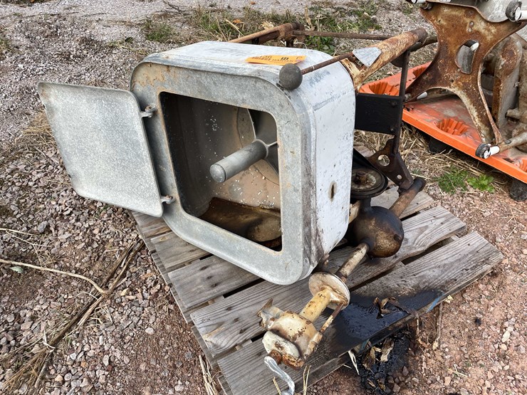 #3136-•-vintage-maytag-washing-machine-image-1