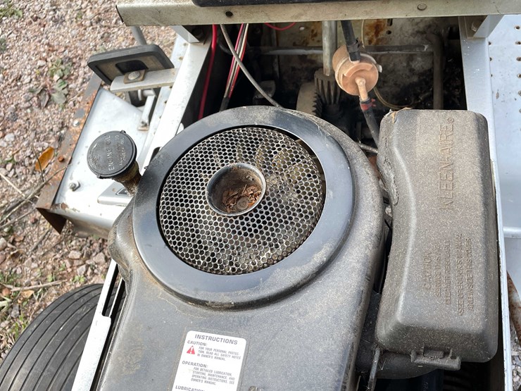 #3131-•-sears-lt-1036-lawn-tractor-image-15