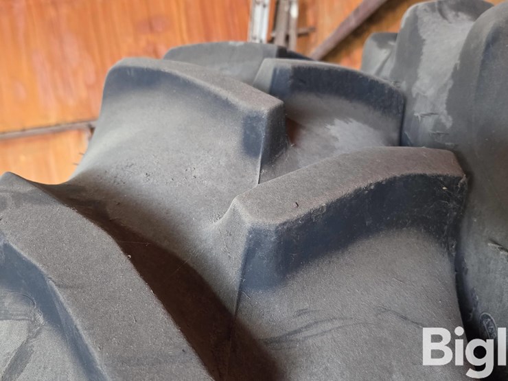 john-deere-10-image-7