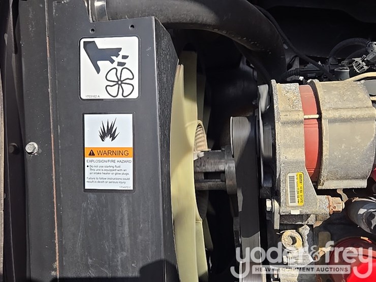 2014-jlg-600aj-image-80