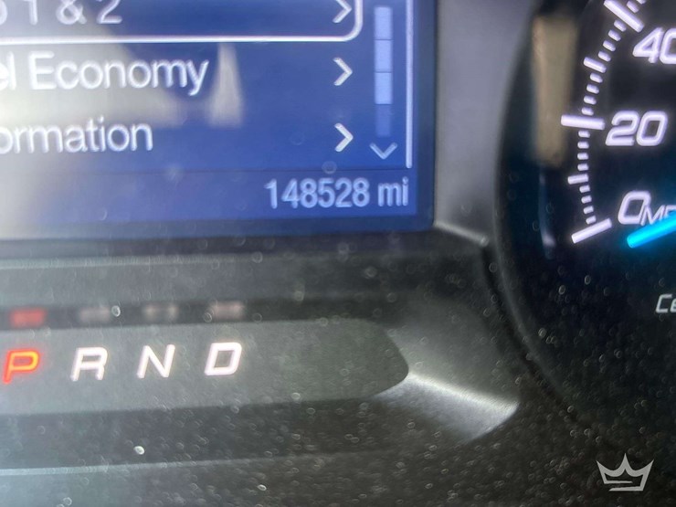 2015-ford-explorer-image-11