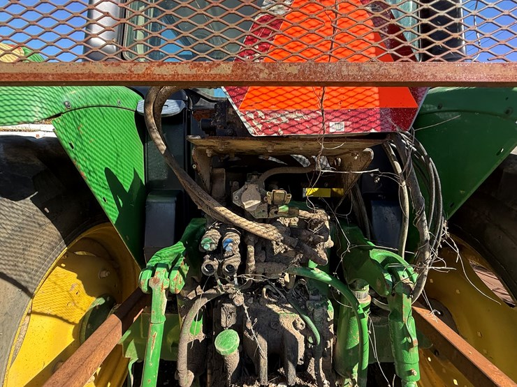 john-deere-6330-image-38