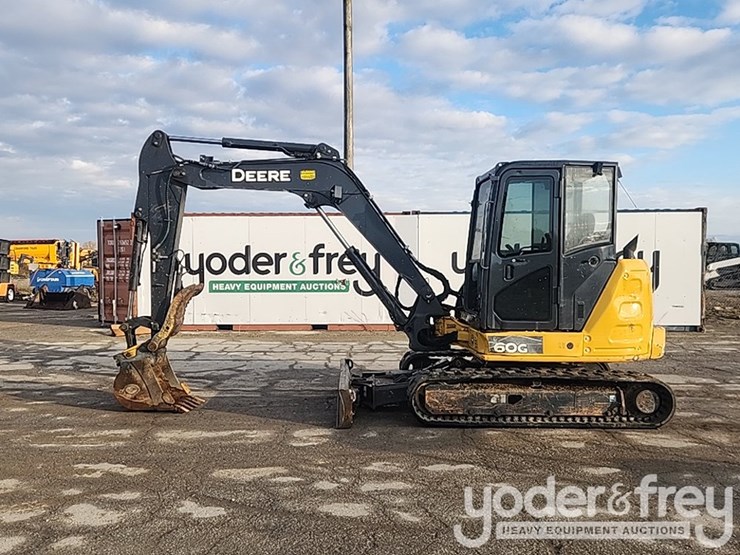 2020-deere-60g-image-2