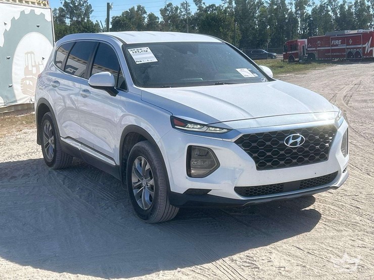 2020-hyundai-santa-fe-image-2