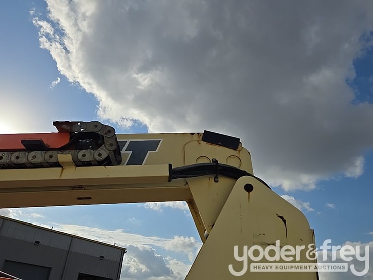 2014-jlg-600aj-image-52