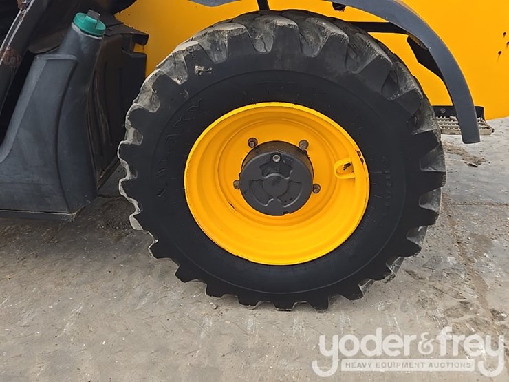 2017-jcb-506-36-image-10