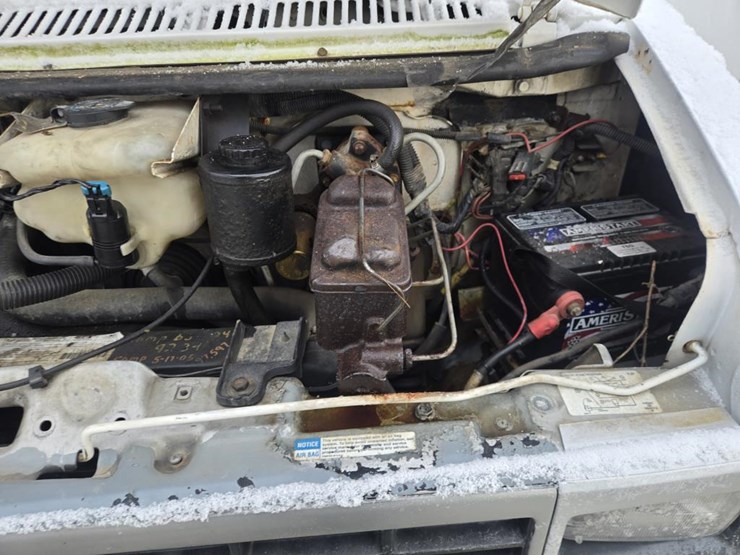 1995-chevrolet-g20-image-23