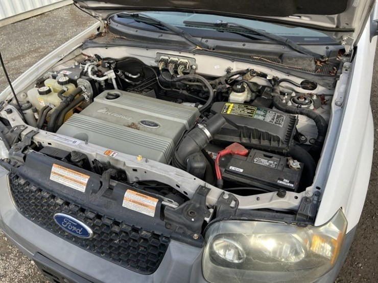 2007-ford-escape-hybrid-image-14