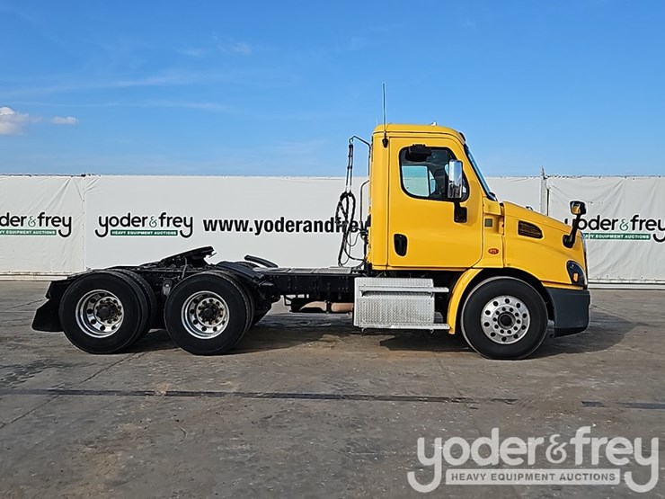 2019-freightliner-cascadia-image-6