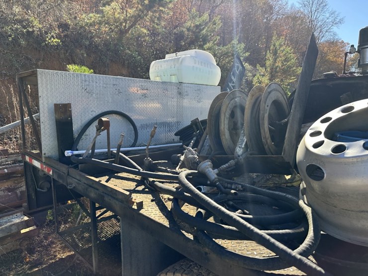 2006-caterpillar-c7-image-17