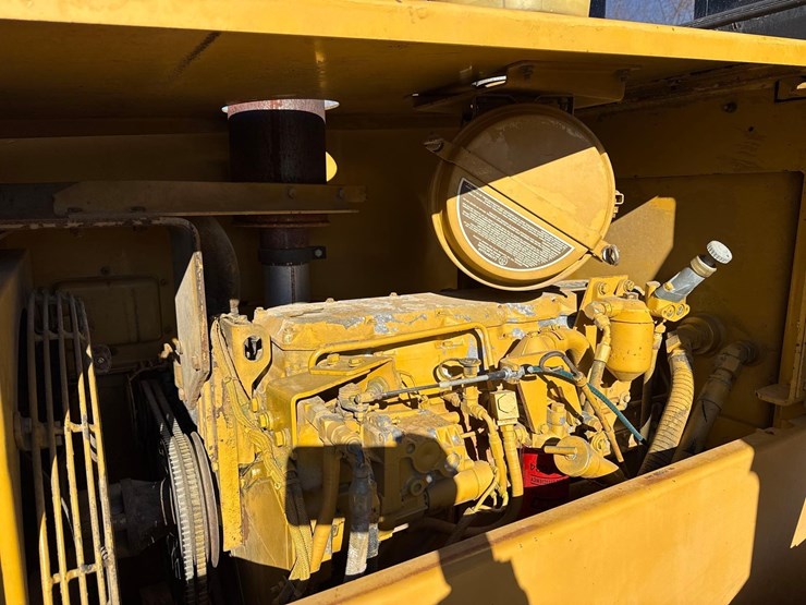 caterpillar-cs-583c-image-8