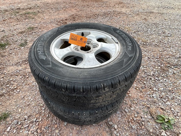 #3122-•-(2)-aluminum-wheels-and-tires-image-1