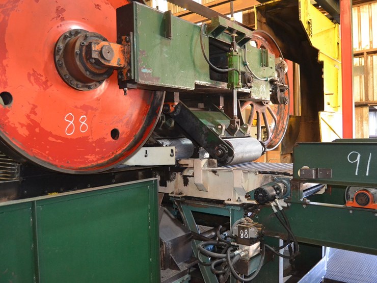 kockums-6'-single-setting-horizontal-band-mill-model-hsa-1-w/-slat-bed-feed-w/-press-rolls-w/-lube-system-w/-air-strain-w/-hood-rail-system-sn#4219-10-image-10