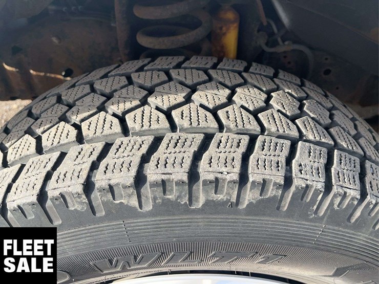 2009-ford-cargo-image-7