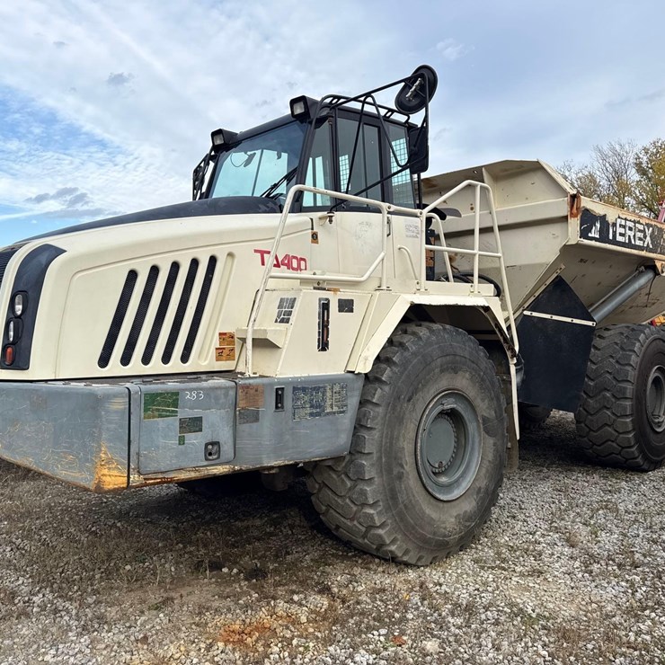 2015 TEREX TA400