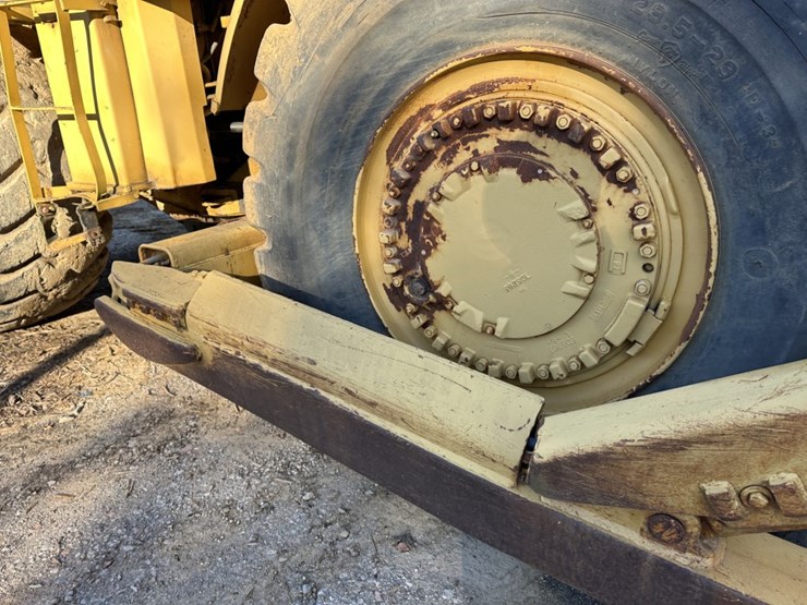 caterpillar-824b-image-16