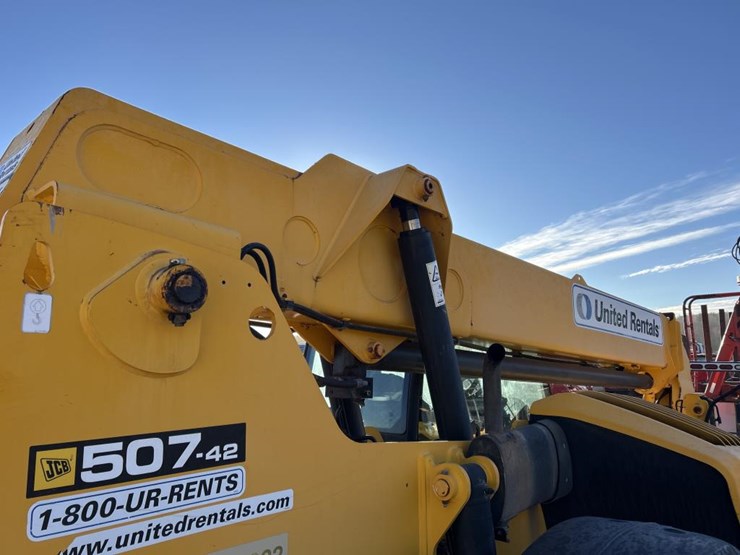 2016-jcb-507-42-image-31