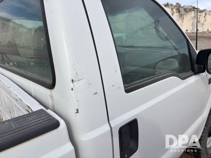 2000-ford-f350-image-39