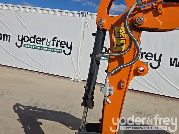 2024-develon-dx27z-7-image-26