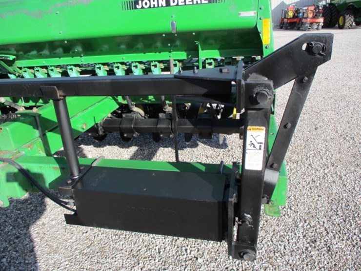 john-deere-750-image-49