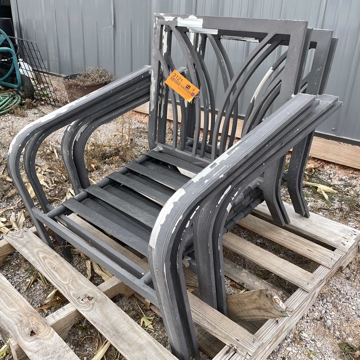 #3121 • (4) Patio Chairs