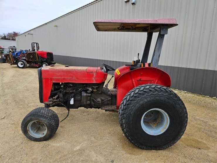 massey-ferguson-240-image-2