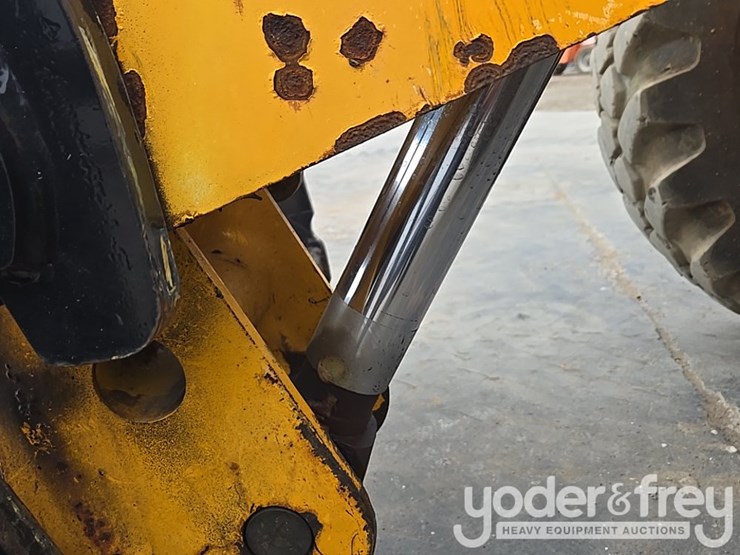 2017-jcb-506-36-image-29