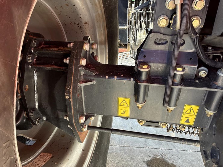 2020-case-ih-7250-image-35