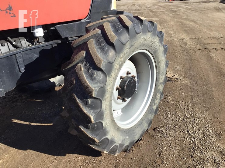 case-ih-mx135-image-23