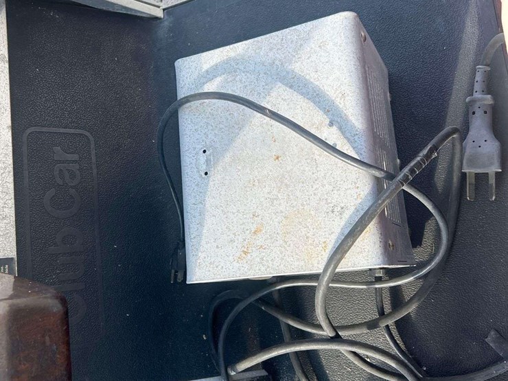 36-volt-club-cart-4-seater-image-14