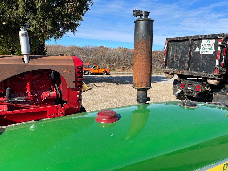 john-deere-2010-image-17