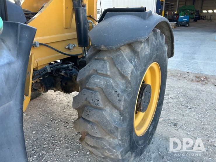 2012-caterpillar-tl1255c-image-17