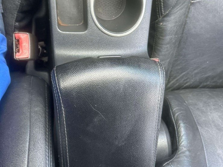 2012-nissan-rogue-image-16